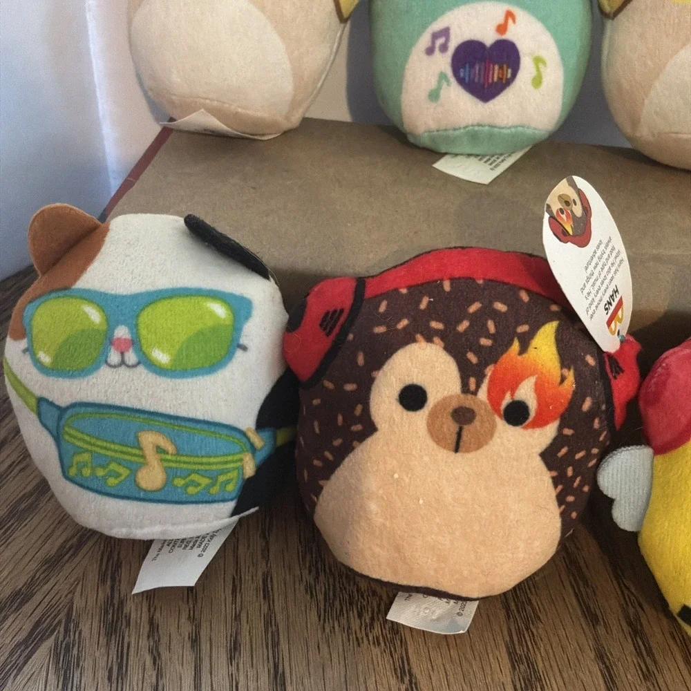 Lot McDonald‎ Squishmellow 6